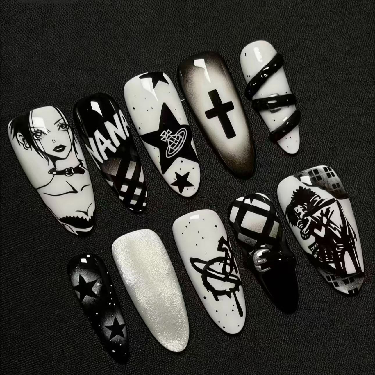 Nail Art - أظافر نانا بأسلوب البانك ذات الطابع