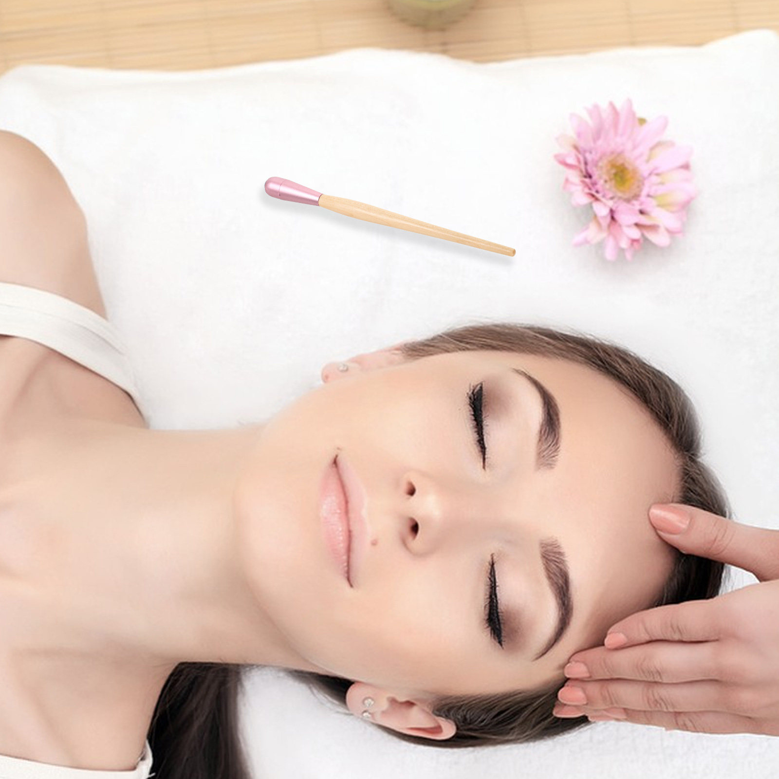 أداة تدليك الوجه بالثلج لتخفيف - مراجعة Face Ice Roller Puffiness وسعره